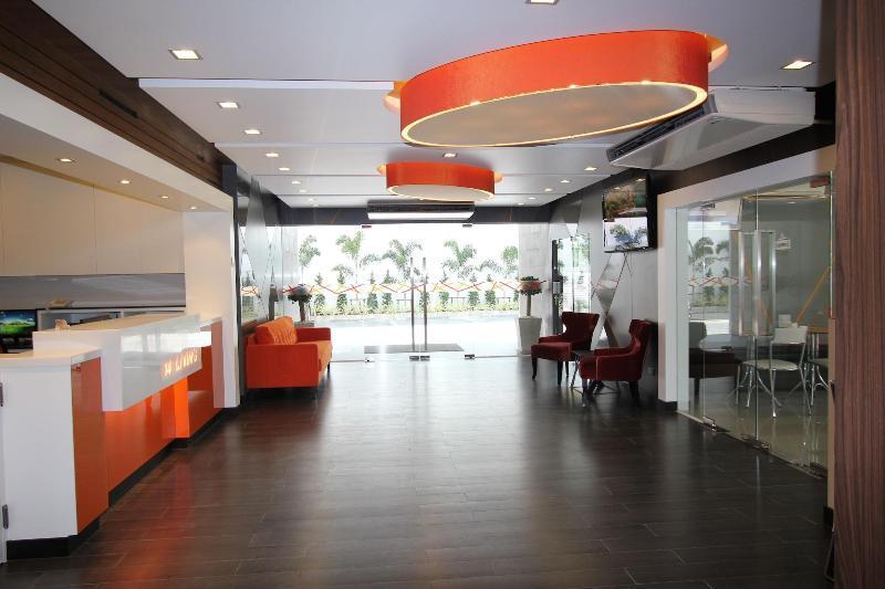 14 Living Hotel Bangkok Exterior photo